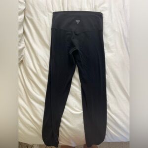 Aritzia Black Leggings